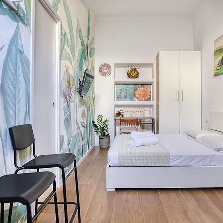 Ferienwohnung Rosmini13; Lil Gem In Sempione Disctrict Mailand Exterior foto